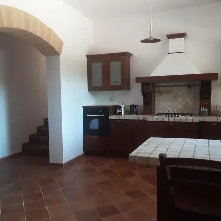 Damusel Aparthotel *